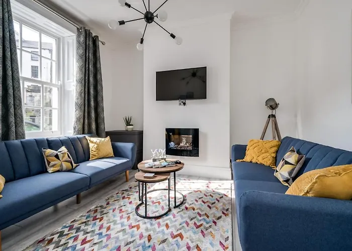 Central Belfast Apartments: Georgian House